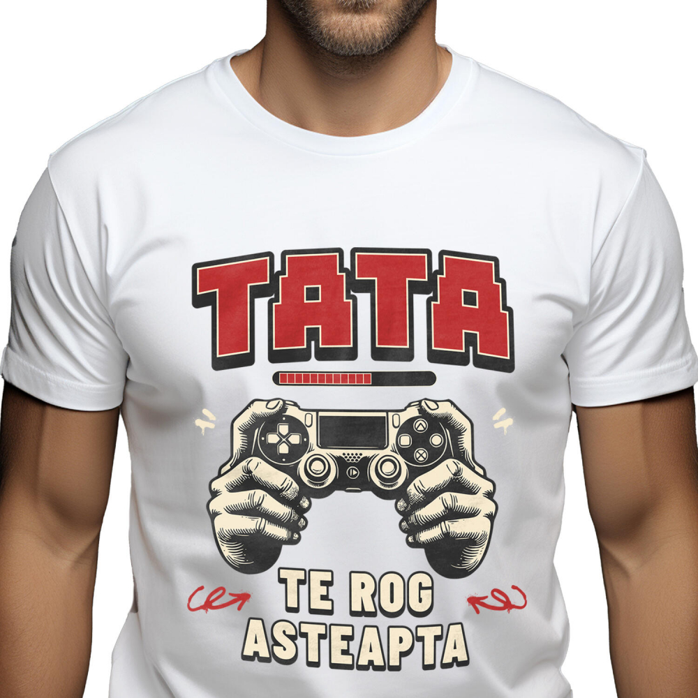 Tricou Femei, Barbati, Copii, Fata, Baiat, Unisex Personalizat Mâini de Bărbat cu Manetă de Jocuri Video - Cadou Personalizat „Tata Te Rog Așteaptă” pentru Familie și Prieteni [1]