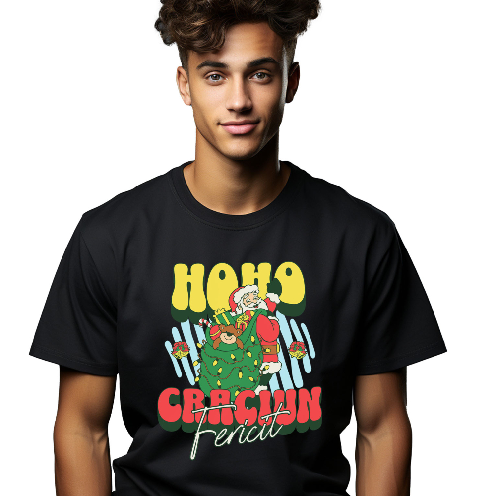 Tricou Femei, Barbati, Copii, Fata, Baiat, Unisex Personalizat Moș Crăciun cu Sac Verde și Cadouri Colorate – Cadouri Personalizate pentru Crăciun Fericit [1]