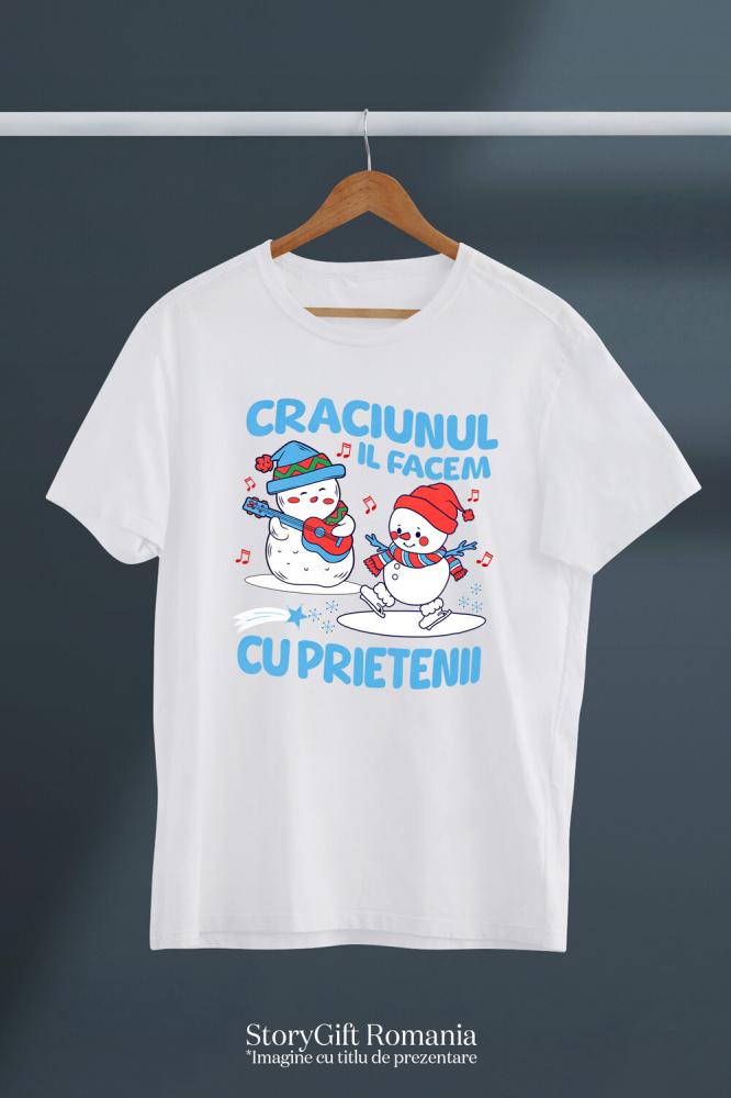 Tricou Femei, Barbati, Copii, Fata, Baiat, Unisex Personalizat Crăciun cu prietenii – Cadouri personalizate cu oameni de zăpadă, patinaj și cântăreț la chitară [3]