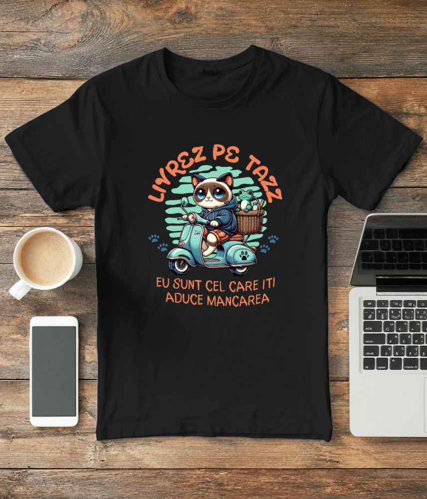 Tricou Femei, Barbati, Copii, Fata, Baiat, Unisex Personalizat "Pisica Albastră cu Cos de Picnic și Broască Țestoasă - Livrare Mâncare Tazz, Cadou Amuzant pentru Copii și Familie" [3]