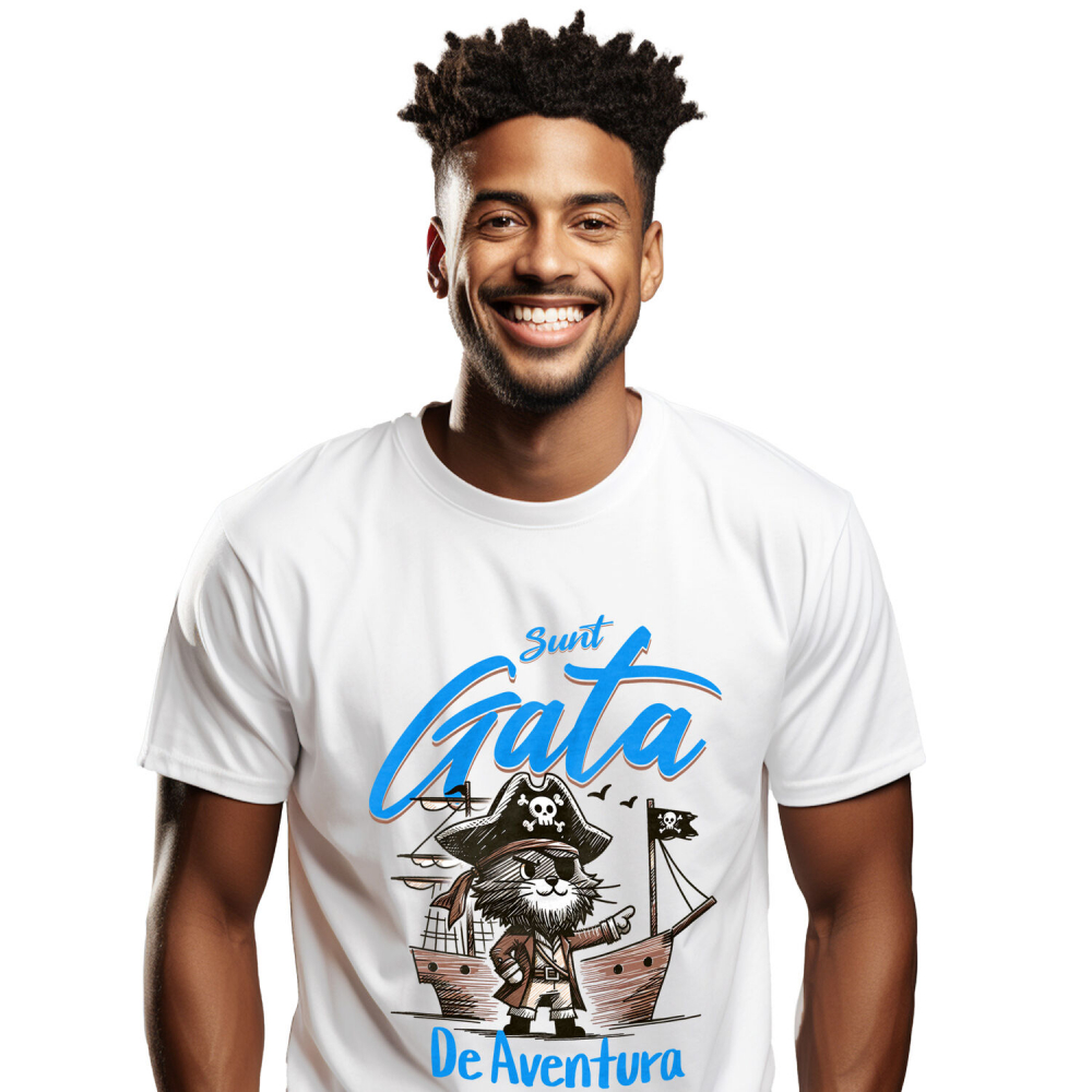 Tricou Femei, Barbati, Copii, Fata, Baiat, Unisex Personalizat "Pisica Pirat cu Pălărie și Corabie - Cadou Aventuros pentru Copii" [1]