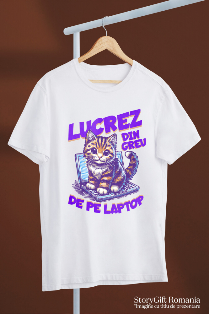 Tricou Femei, Barbati, Copii, Fata, Baiat, Unisex Personalizat Pisică Veselă pe Laptop – Work From Home cu Animale Blănoase [3]