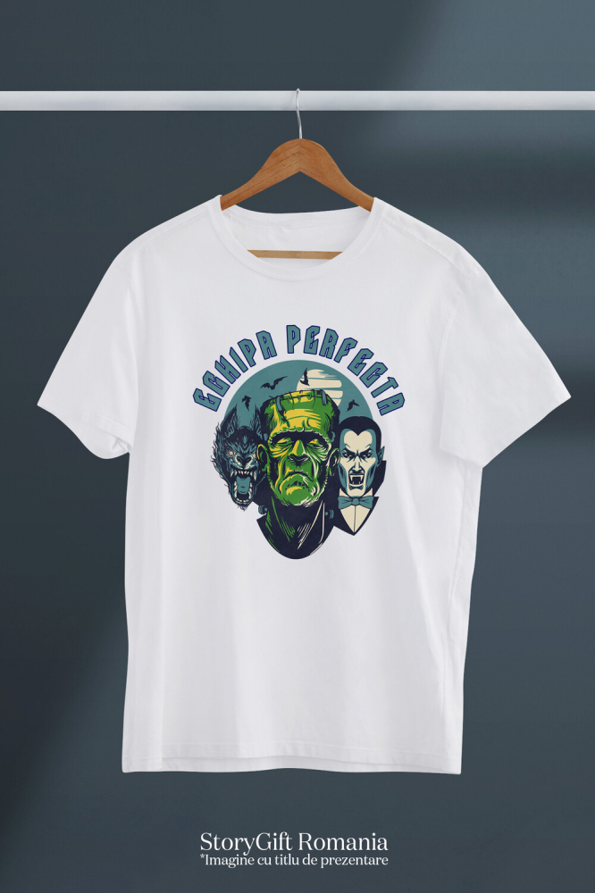 Tricou Femei, Barbati, Copii, Fata, Baiat, Unisex Personalizat „Portret Lup, Dracula și Frankenstein Personalizat – Cadouri Tematice pentru Halloween și Familie” [3]