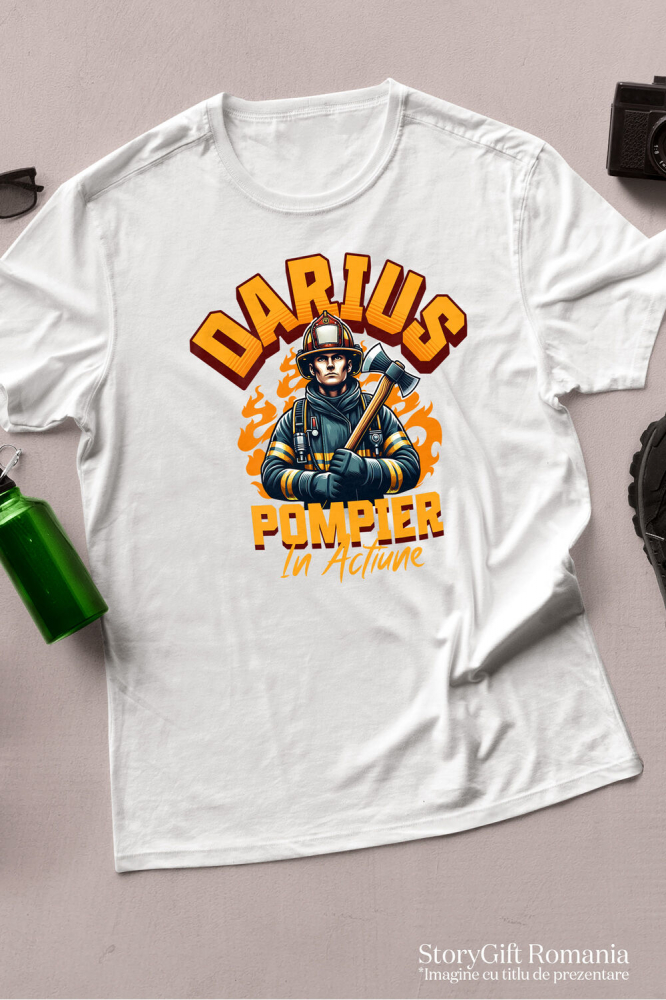 Tricou Femei, Barbati, Copii, Fata, Baiat, Unisex Personalizat Pompier Curajos – Costum, Topor și Flăcări – Siguranță și Apărare [3]