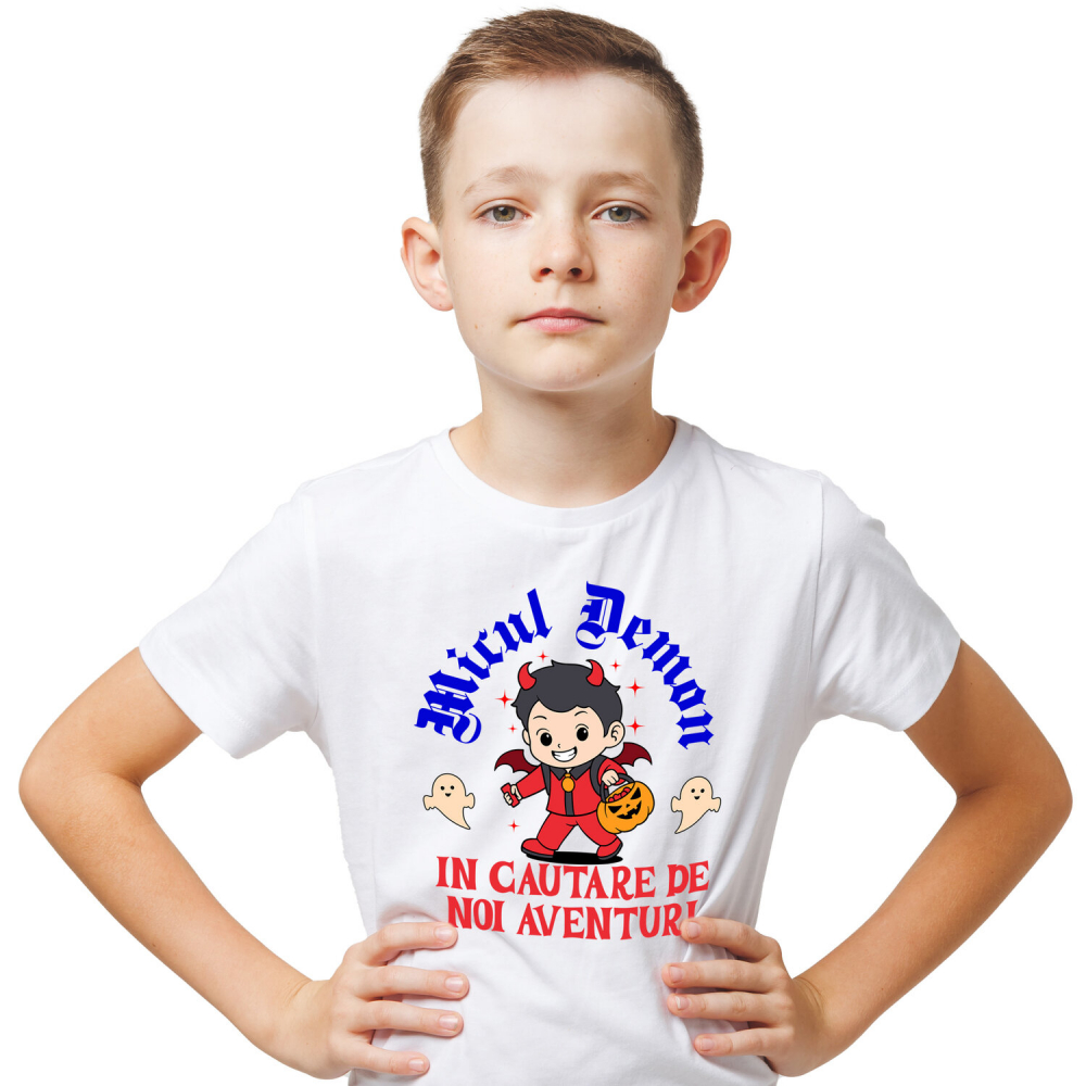 Tricou Femei, Barbati, Copii, Fata, Baiat, Unisex Personalizat Copil Costumat în Diavol pentru Halloween | În Căutarea De Aventură | Cadou Personalizat pentru Copii [2]