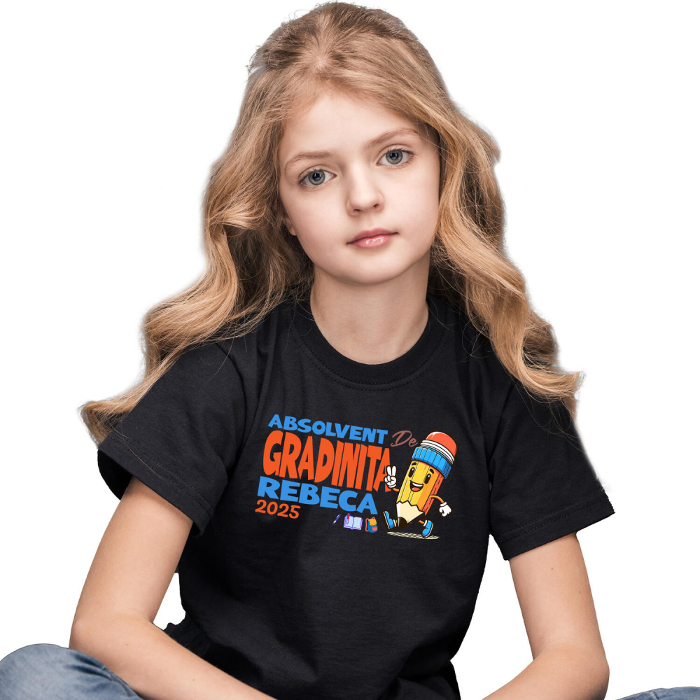 Tricou Femei, Barbati, Copii, Fata, Baiat, Unisex Personalizat Creion Vesel cu Semnul Păcii și Text Personalizat „Absolvent Grădiniță Rebeca” - Cadou Educațional pentru Copii [2]