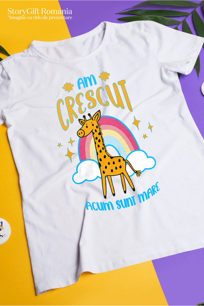 Tricou Femei, Barbati, Copii, Fata, Baiat, Unisex Personalizat Girafa Veselă Curcubeu Multicolor – Cadou Personalizat „Am Crescut Acum Sunt Mare” pentru Copii și Familie [3]