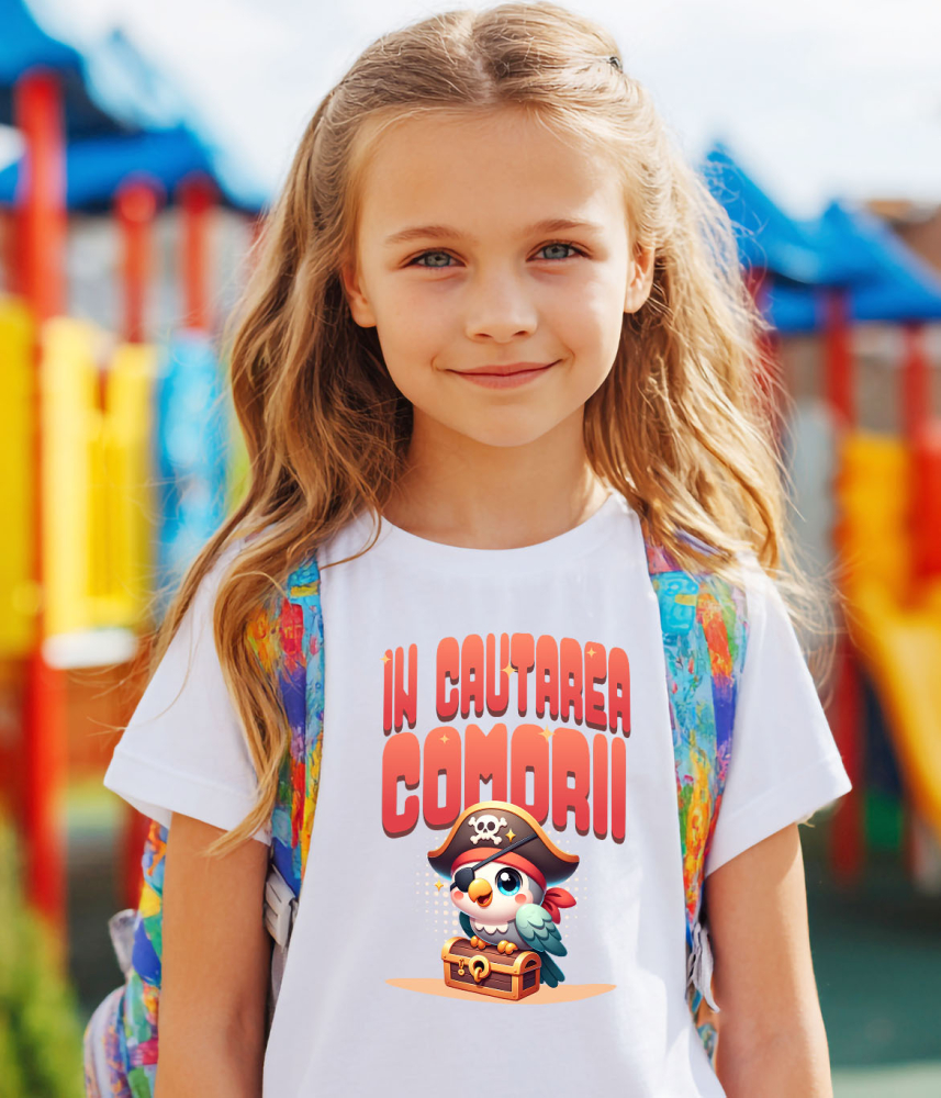 Tricou Femei, Barbati, Copii, Fata, Baiat, Unisex Personalizat „Papagal Pirat Colorat Cu Pălărie Și Cufăr De Comori – Cadou Personalizat „În Căutarea Comorii”” [3]