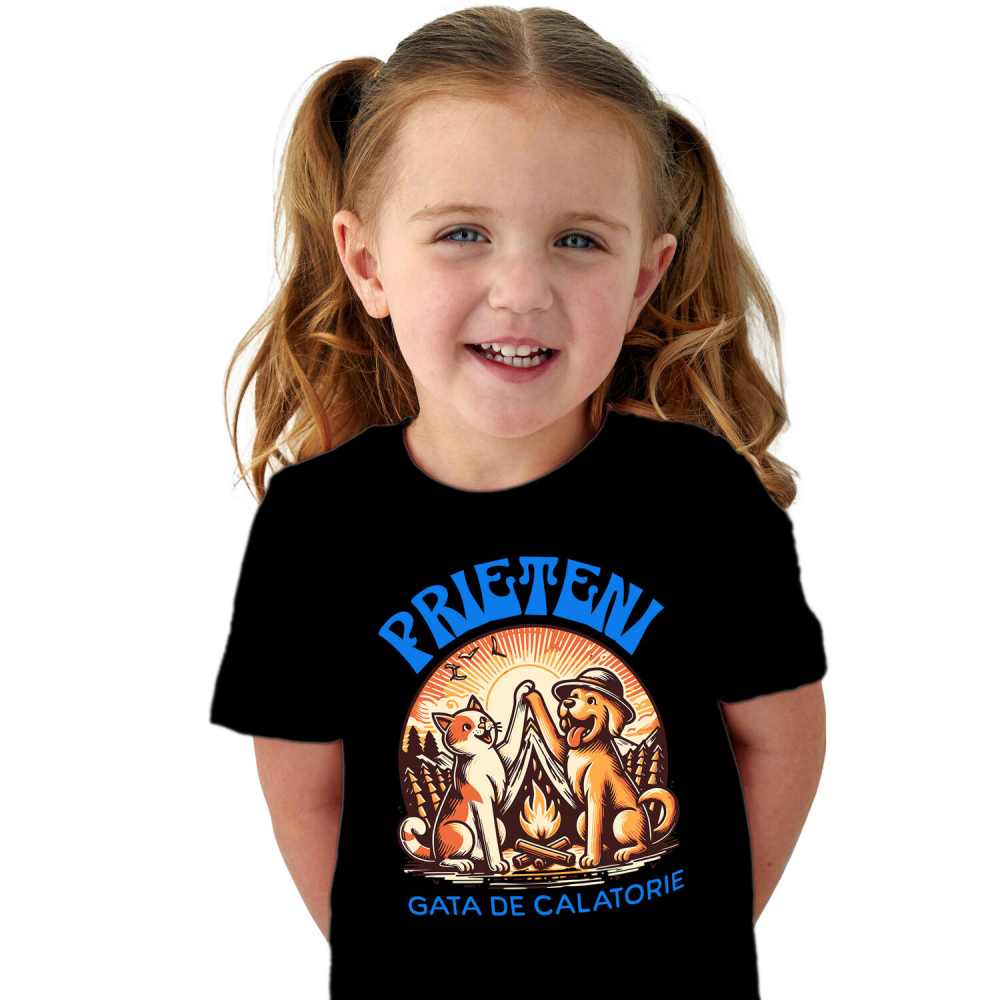 Tricou Femei, Barbati, Copii, Fata, Baiat, Unisex Personalizat "Pereche Perfectă: Câine și Pisică la Foc de Tabără – Aventură cu Prieteni Gata de Călătorie" [2]