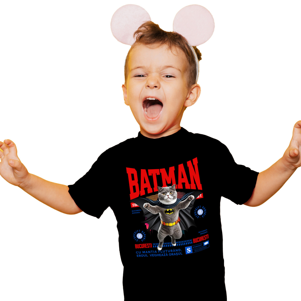 Tricou Femei, Barbati, Copii, Fata, Baiat, Unisex Personalizat Scottish Fold în Costum de Batman – Supereroul Perfect pentru Copii și Iubitorii de Pisici [1]