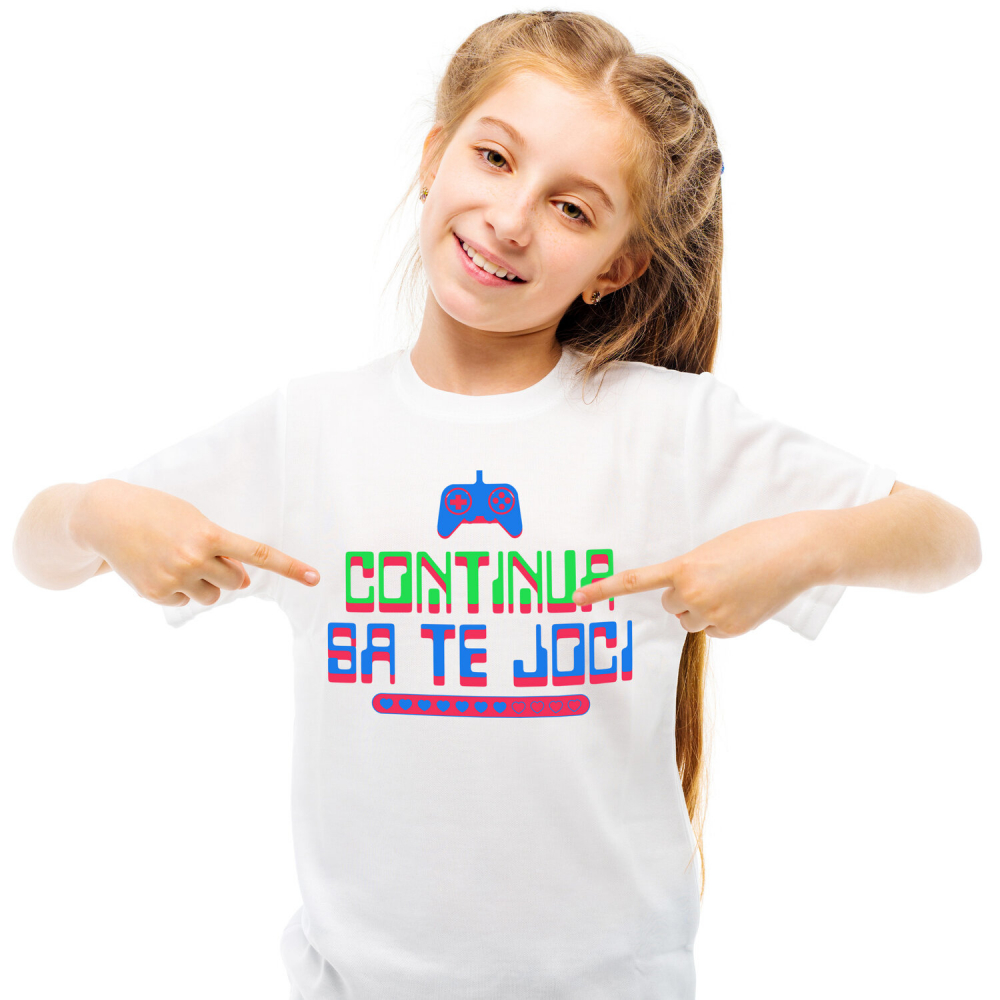 Tricou Femei, Barbati, Copii, Fata, Baiat, Unisex Personalizat Manetă PS cu Text „Continuă să te Joci” - Cadou Personalizat pentru Gamers și Iubitori ai Lumei Digitale [1]