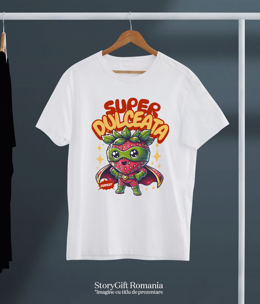 Tricou Femei, Barbati, Copii, Fata, Baiat, Unisex Personalizat Super Erou Căpșună cu Capa Roșie – Cadou Personalizat „Super Dulceață” pentru Copii [5]