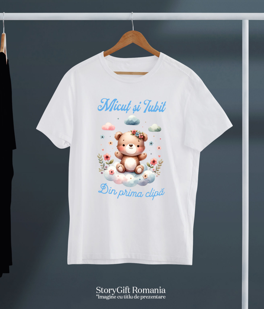 Tricou Femei, Barbati, Copii, Fata, Baiat, Unisex Personalizat Cadou Personalizat „Micuț Și Iubit Din Prima Zi” | Ursuleț De Pluș Maro Pe Norisor [5]