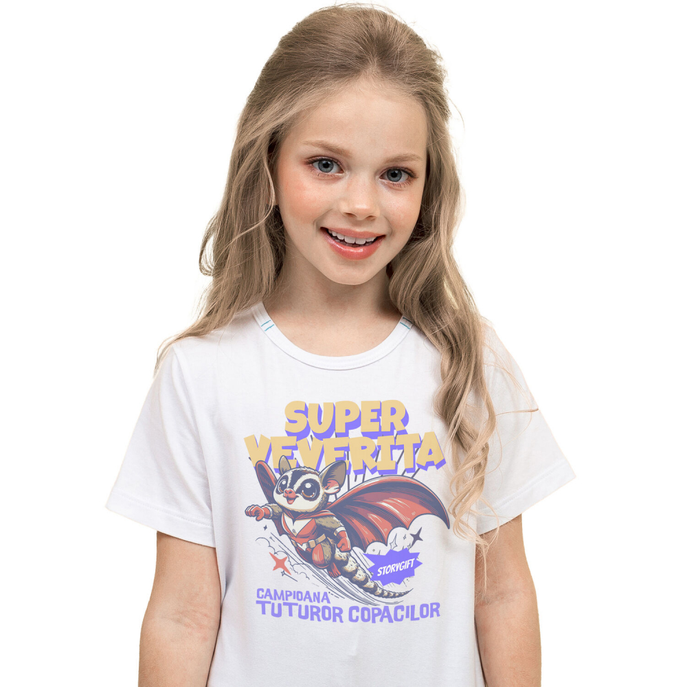 Tricou Femei, Barbati, Copii, Fata, Baiat, Unisex Personalizat Veverița Cu Aripi Și Costum Roșu – Cadou Personalizat „Super Veverița Campioana Tuturor Copacilor” [1]