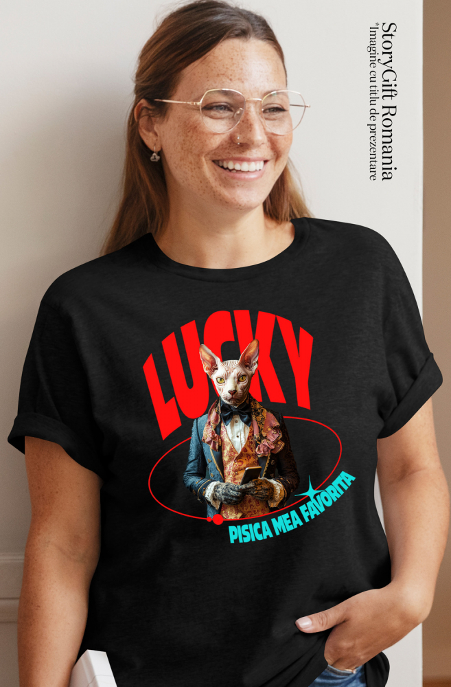 Tricou Femei cu Animal in Costum Regal, cu Manusi si Telefonul in Mana, Peronalizata cu Numele si Poza Animalului Tau cu imprimeu pe Fata, 100% Bumbac, Negru, XS [2]