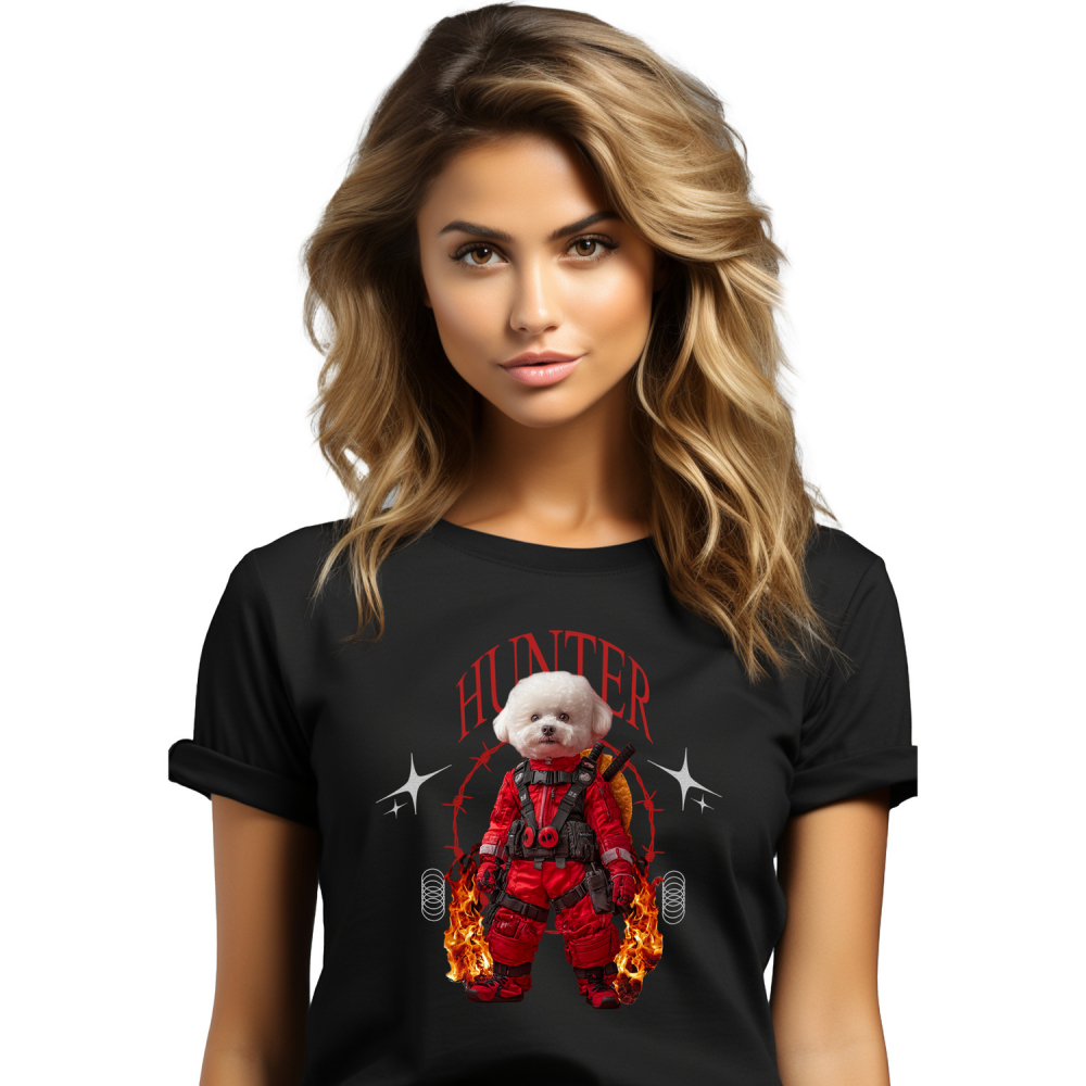 Tricou Femei cu Animal In Costum Rosu Similar cu Deadpool, Flacari, Peronalizata cu Numele si Poza Animalului Tau cu imprimeu pe Fata, 100% Bumbac, Negru, XS [1]