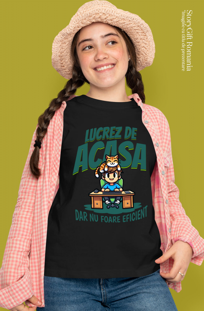 Tricou Femei, Barbati, Copii, Fata, Baiat, Unisex Personalizat Băiat la Birou cu Pisică Portocalie – Work From Home, Productivitate [2]