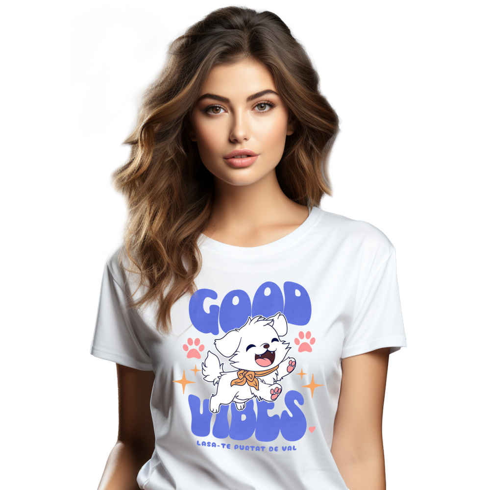 Tricou Femei, Barbati, Copii, Fata, Baiat, Unisex Personalizat „Câine Alb Vesel Alergând – Good Vibes – Cadou Personalizat pentru Iubitorii de Câini” [1]
