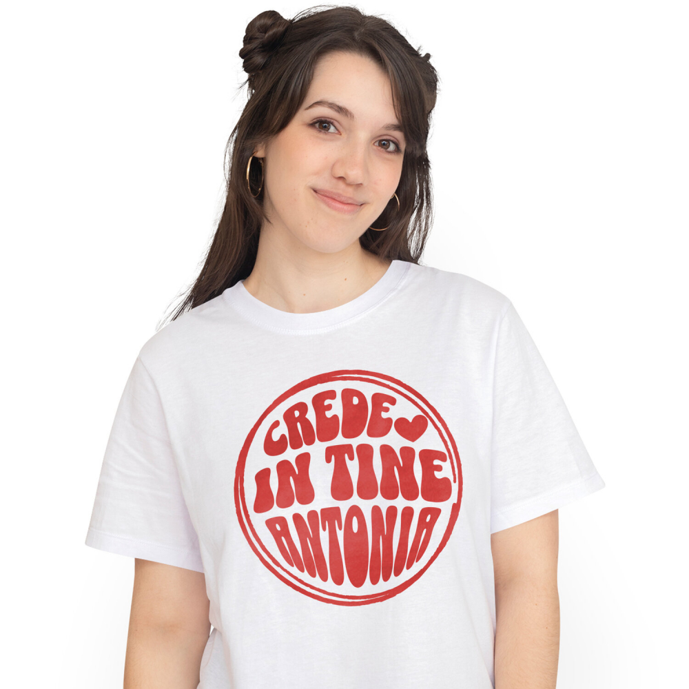 Tricou Femei, Barbati, Copii, Fata, Baiat, Unisex Personalizat "Cerc Roșu Inimioară Suflet Crede În Tine - Cadou Personalizat pentru Antonia, Iubire și Prietenie" [1]