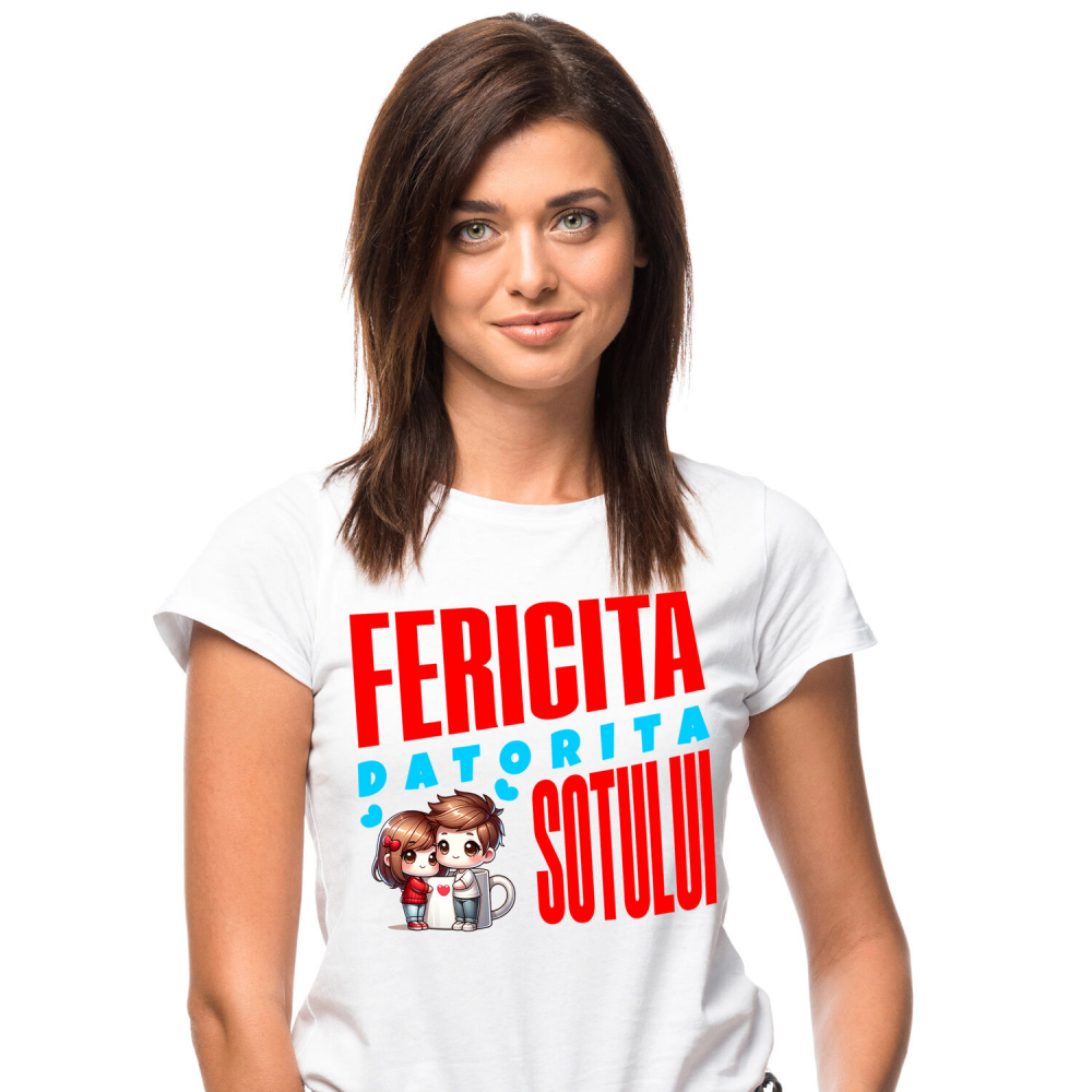Tricou Femei, Barbati, Copii, Fata, Baiat, Unisex Personalizat Cana Personalizată „Fericită Datorită Soțului” | Cadou Dragoste pentru Cupluri Fericite [1]