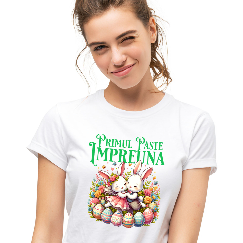 Tricou Femei, Barbati, Copii, Fata, Baiat, Unisex Personalizat "Cuplu Fericit Iepuri Îndrăgostiți cu Oua Colorate - Paște și Iubire" [1]