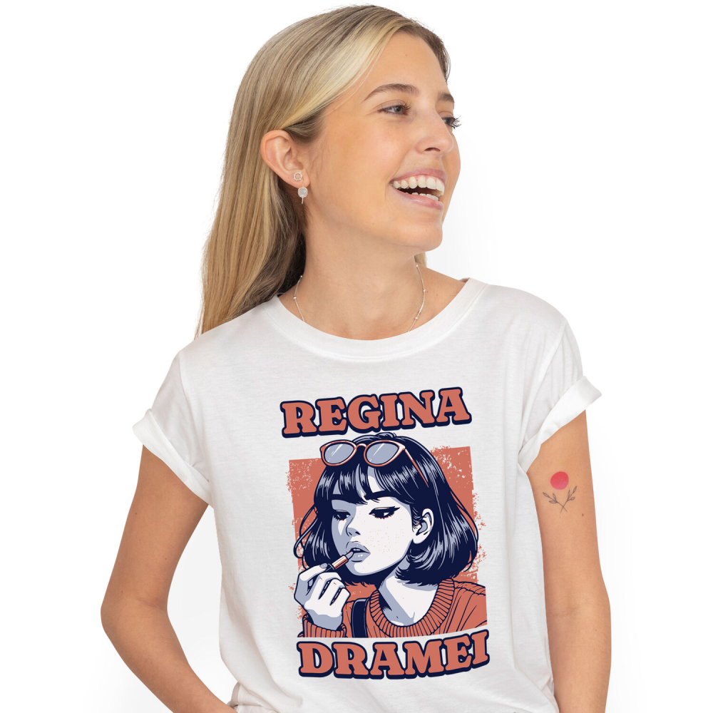 Tricou Femei, Barbati, Copii, Fata, Baiat, Unisex Personalizat Fata Modernă cu Breton și Ochelari de Soare - Cadou Personalizat „Regina Dramei” [1]