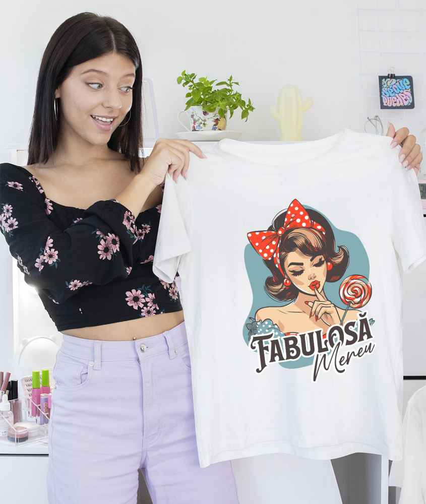 Tricou Femei, Barbati, Copii, Fata, Baiat, Unisex Personalizat Fată Retro cu Funda Roșie și Acadea - Cadou Personalizat Fabuloasă Mereu Încredere de Sine [2]