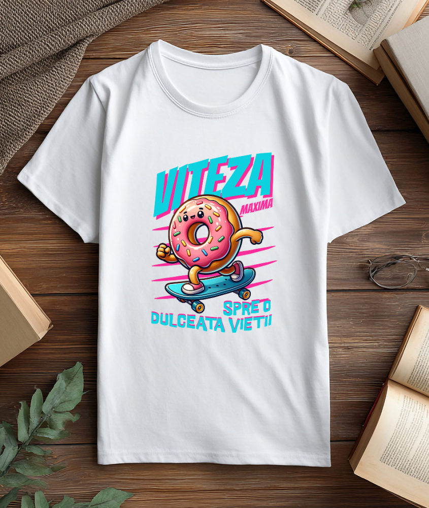 Tricou Femei, Barbati, Copii, Fata, Baiat, Unisex Personalizat Gogoasă Glazurată Roz Pe Skateboard – Design Amuzant și Personalizat [3]