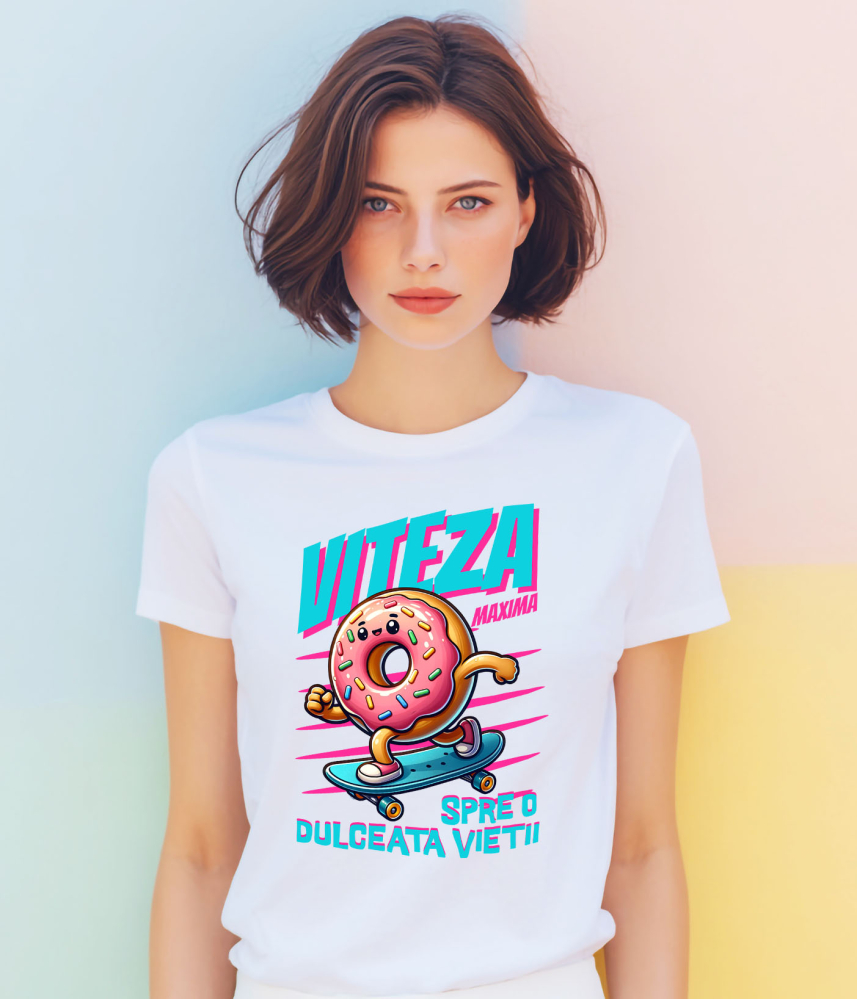 Tricou Femei, Barbati, Copii, Fata, Baiat, Unisex Personalizat Gogoasă Glazurată Roz Pe Skateboard – Design Amuzant și Personalizat [2]