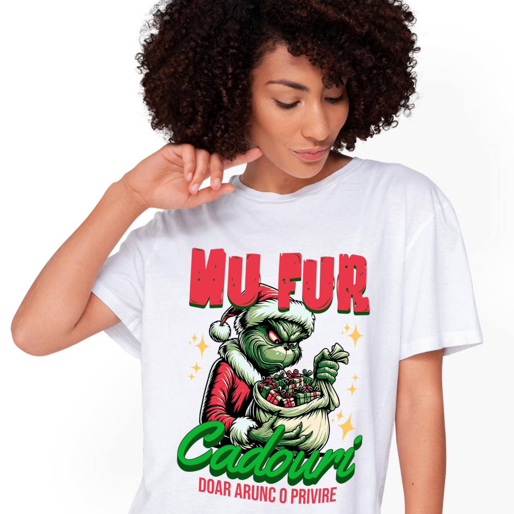 Tricou Femei, Barbati, Copii, Fata, Baiat, Unisex Personalizat Grinch în Costum de Moș Crăciun cu Sac de Cadouri – „Doar Arunc o Privire” pentru un Crăciun Amuzant [1]