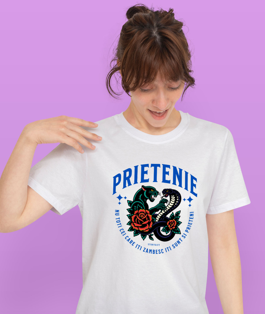 Tricou Femei, Barbati, Copii, Fata, Baiat, Unisex Personalizat „Cadou Personalizat Tigru Furios și Sarpe Periculos cu Trandafiri Roșii – Mesaj despre Prietenie Adevărată” [2]