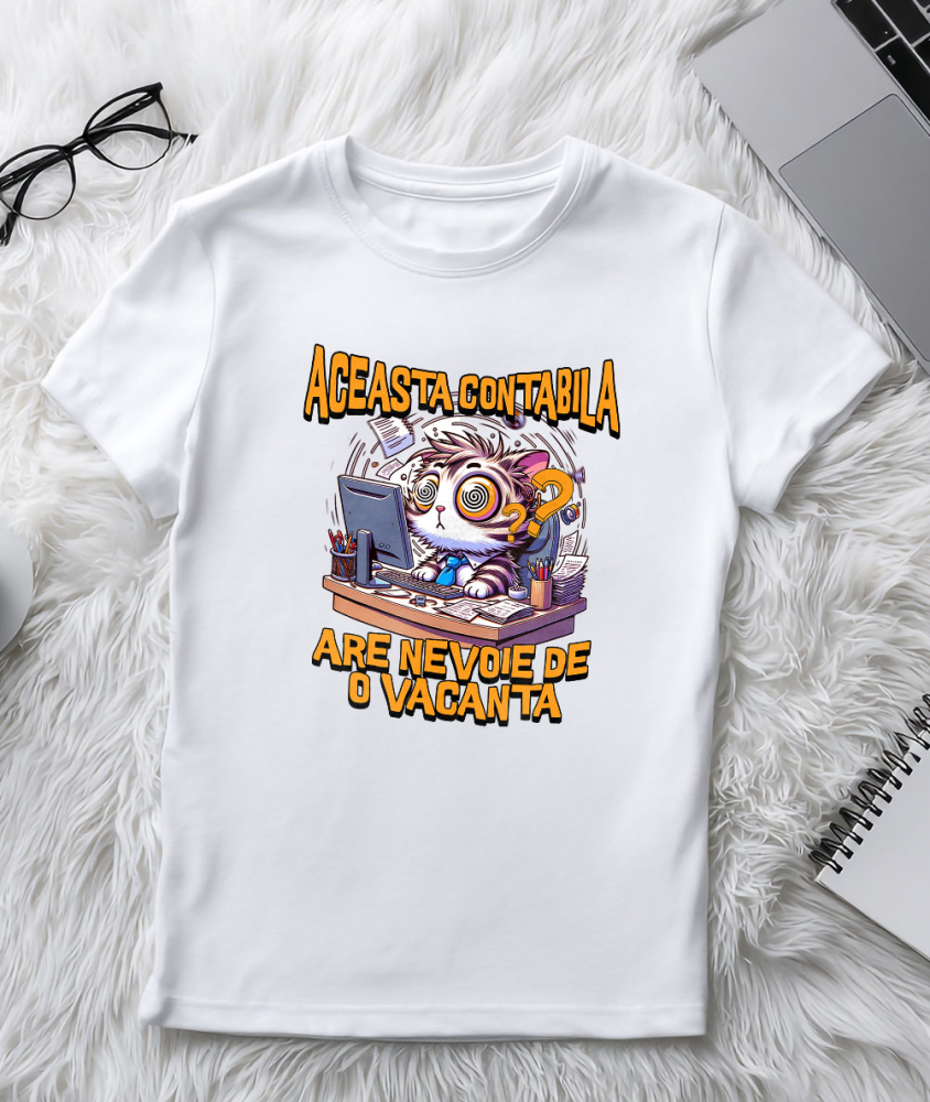 Tricou Femei, Barbati, Copii, Fata, Baiat, Unisex Personalizat Pisică Haioasă la Birou – Design Amuzant pentru Iubitorii de Pisici [3]