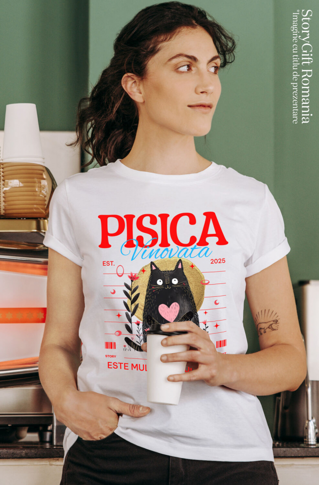 Tricou Femei, Barbati, Copii, Fata, Baiat, Unisex Personalizat "Pisica Neagră cu Inima Roz - Cadou Amuzant pentru Iubitori de Pisici" [2]