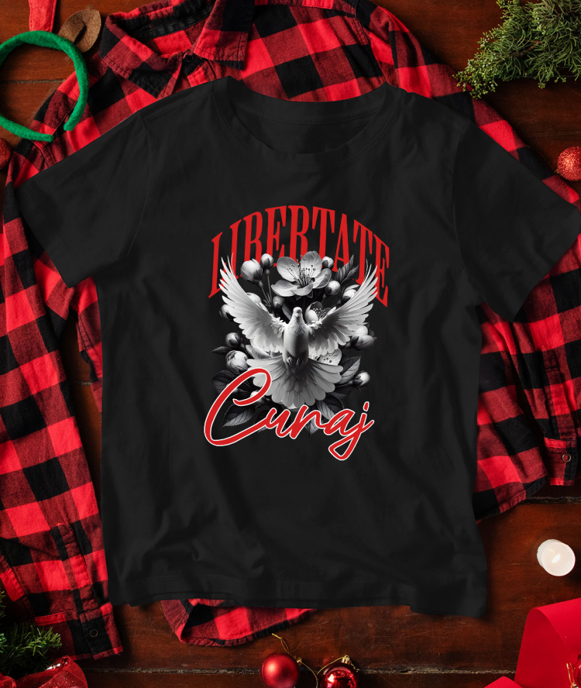 Tricou Femei, Barbati, Copii, Fata, Baiat, Unisex Personalizat Porumbel Alb cu Aripi Imense - Simbol al Purității și Libertății pentru Cadouri Personalizate [3]