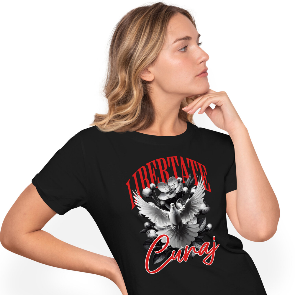 Tricou Femei, Barbati, Copii, Fata, Baiat, Unisex Personalizat Porumbel Alb cu Aripi Imense - Simbol al Purității și Libertății pentru Cadouri Personalizate [1]