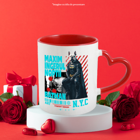 Cana cu Animal In Costum de Batman pe Strazile din New York City, Peronalizata cu Numele si Poza Animalului Tau cu Maner Inima Rosie [5]