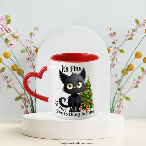 Cana cu pisoi negru cu mesajul "It's fine, I'm fine, Everything is fine", totul e bine, brad, Craciun fericit, ilustratie, iarna, globulete cu Maner Inima Rosie [2]