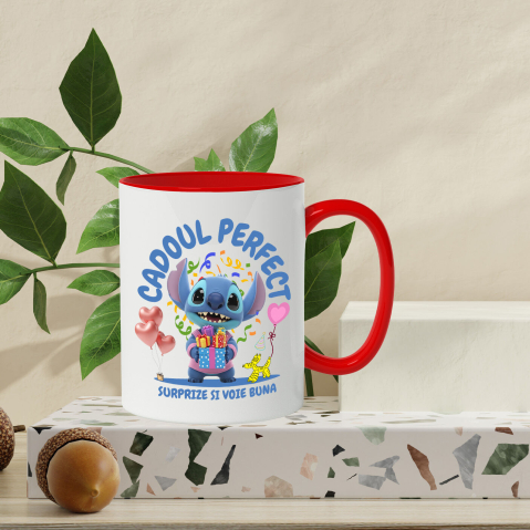 Cana Cu Stitch Sarbatoreste cu Inima si Zambet Ceramica, 330ML, cu Maner Rosu [2]