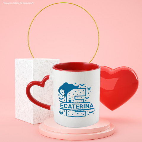 Cana Iubitorii De Hallowen, Lilieci, Palarie Vrajitoare, Text Nume Personalizat, Copii, Culoare Albastru, Cu Litera, 330ML, Ceramica, Cu Maner Inima Rosie si Interior Rosu [2]