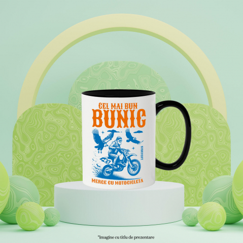 Cana Personalizata Motocross și Adrenalină – Bărbat pe Motor de Curse în Natură [2]