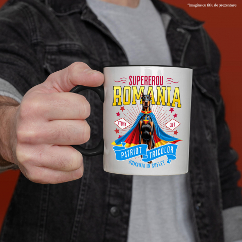 Cana Personalizata Doberman Pinscher în Costum de Căpitan România – Cadou Personalizat pentru Iubitorii de Câini [1]