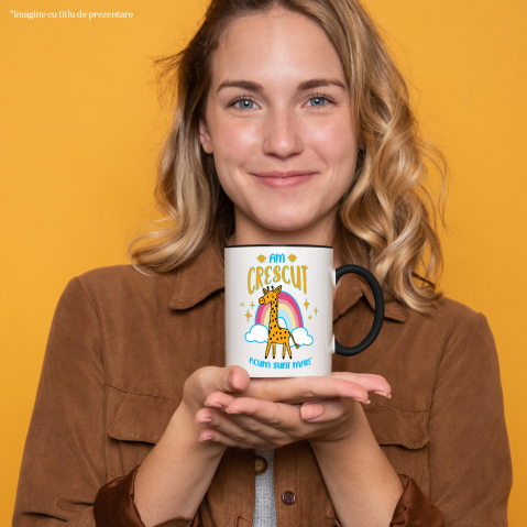 Cana Personalizata Girafa Veselă Curcubeu Multicolor – Cadou Personalizat „Am Crescut Acum Sunt Mare” pentru Copii și Familie [1]