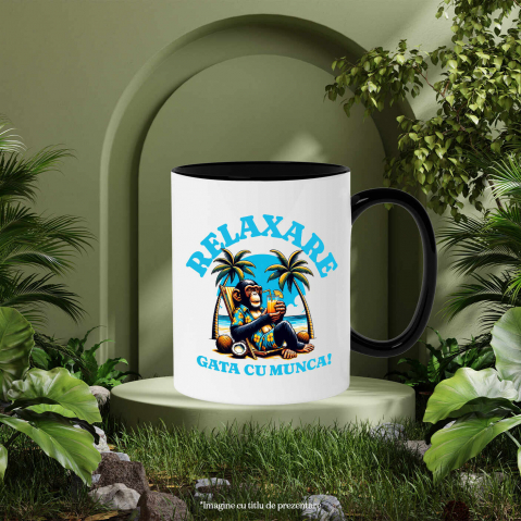 Cana Personalizata "Produse personalizate pentru vacanță – Maimuță în costum de plajă cu flori pe sezlong și băutură răcoritoare" [2]