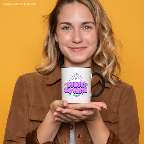 Cana Personalizata Bucură-te de Viață – Tricou Personalizat cu Norișor Pufos și Mesaj Inspirațional [1]