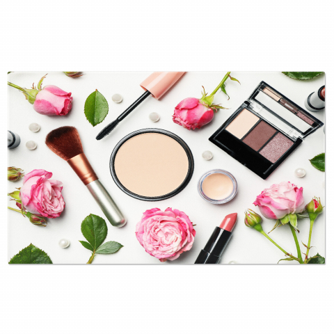 Diverse - Tablou Canvas: Arta Cosmetică și Machiajul Perfect, Marime 40x25CM
