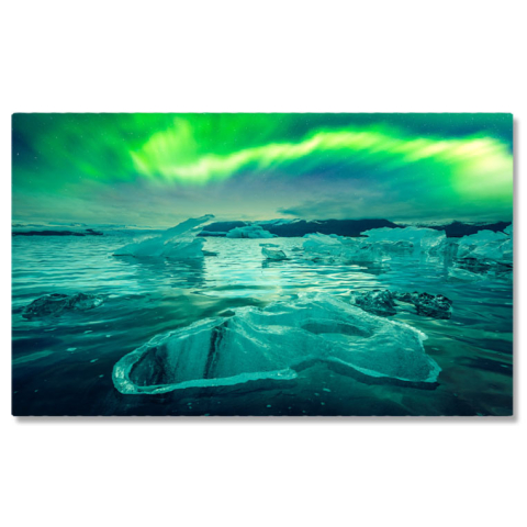 Aurora Boreală - Tablou Canvas cu Aurora Boreala la Jokulsarlon, Islanda - Magia Luminilor Nordice intr-o Iarna Friguroasa 40x25CM