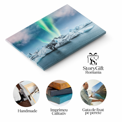 Peisaj Cosmic - Vestrahorn, Islanda - Întâlnirea cu Aurora Boreală, Marime 40x25CM [1]