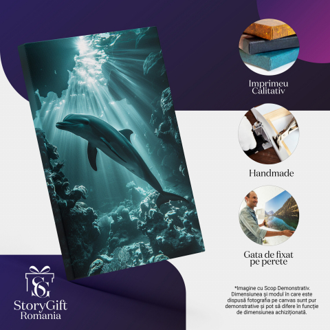 Tablou Canvas Delfin în Adâncimile Mării cu Razele Soarelui, Marime 40x25CM [1]
