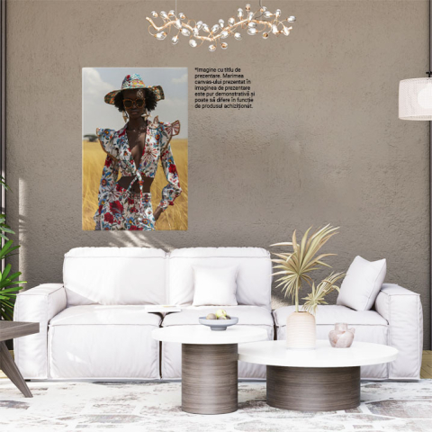 Tablou Canvas  Fashion Women Black cu Ochelari de Soare si Stelute Cercei cu Top si Pantaloni Albi Inflorati , Pictura Digitala 40x25CM [1]