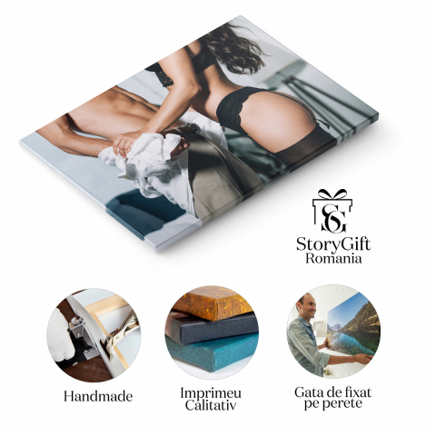 Fata Seductivă în Lenjerie Neagră Transparentă, Marime 40x25CM [1]